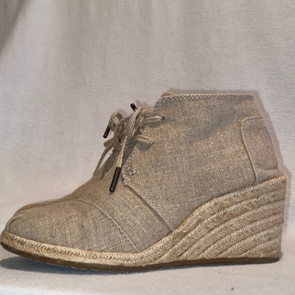 TOMS Desert Wedge Natural Burlap Lace-up Booties Espadrille Tan Shoes Size 7W - Picture 6 of 7